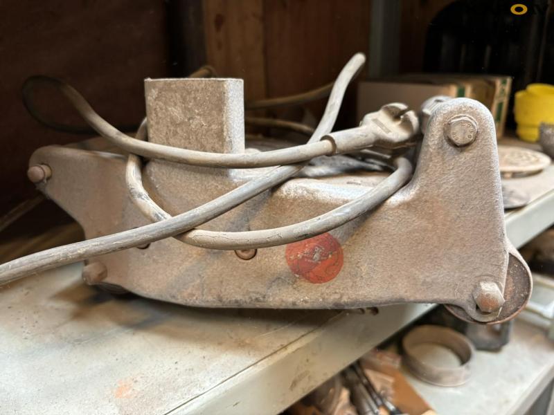 Miscellaneous plumbing parts 54