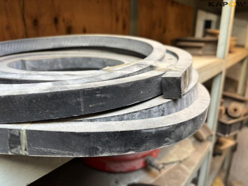 Miscellaneous plumbing parts 64