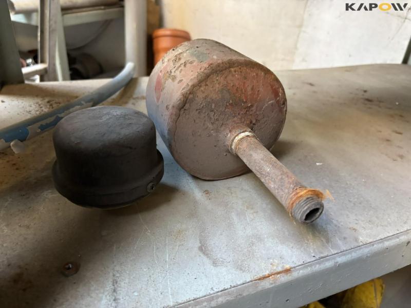 Miscellaneous plumbing parts 154