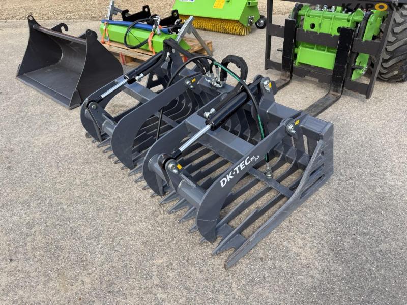 DK-TEC MATZM906 mini loader with accessories 40