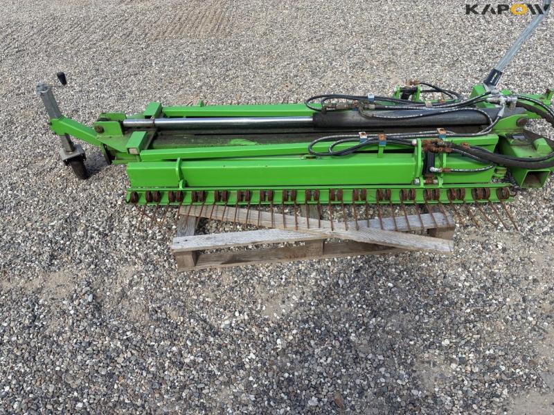 Double straw rake 12