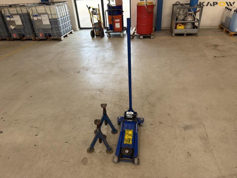 Jack TMG2501 and trestles 2