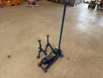 Jack TMG2501 and trestles 1