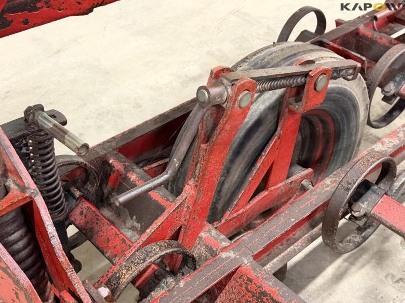 Doublet-Record harrow 18