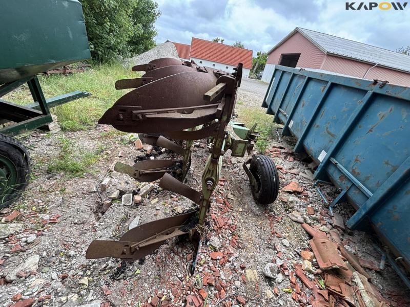 Dowdeswell DP7 reversible plough 3 furrow 5