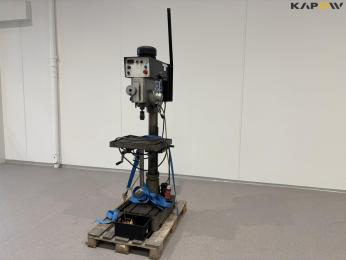 DP 925 GAD pillar drilling machine