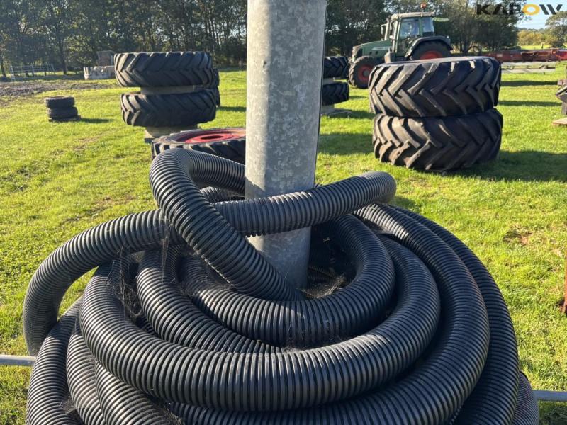 Drain box with hose reel 25