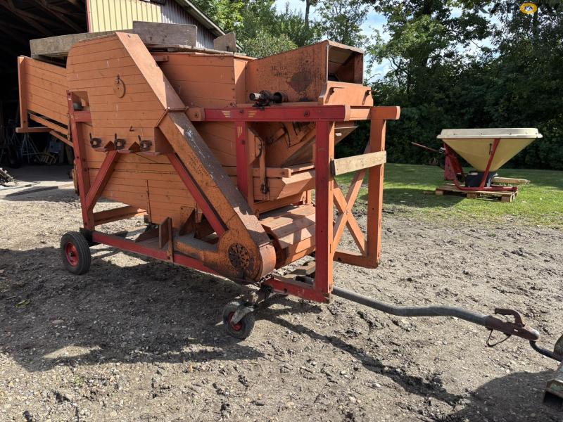 Dronningborg threshing mill 3