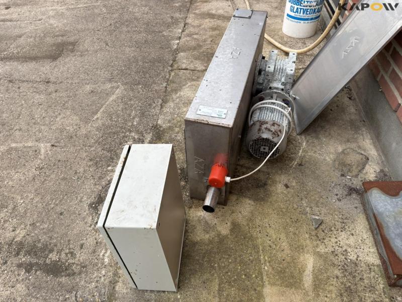 Dup10 traction station with control 5