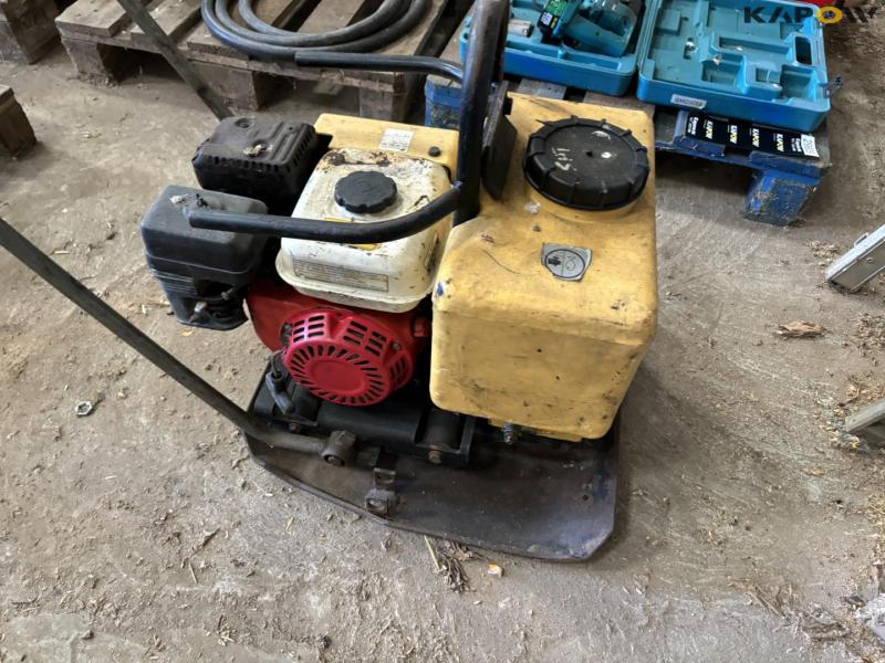 Dynapac plate vibrator 4