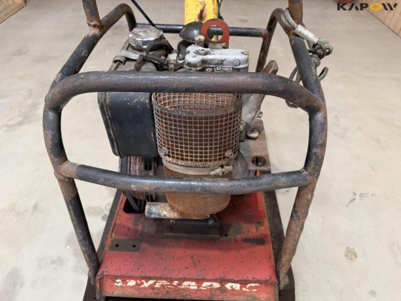 Dynapac VG450 plate vibrator 11