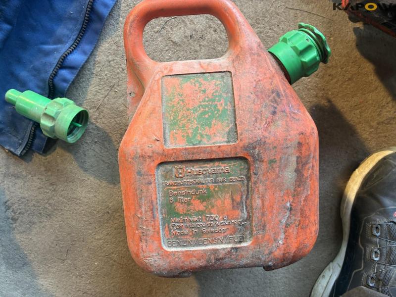 ECHO CS3500 chainsaw with equipment 15
