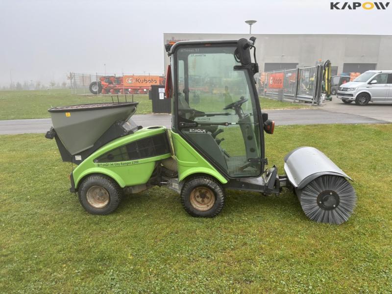 Egholm City Ranger 2200 with broom and salt spreader 4