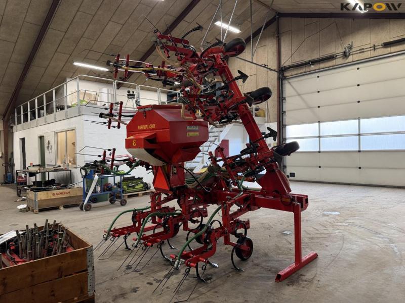 Eimböck 8 row corn cleaner with seed equipment 4