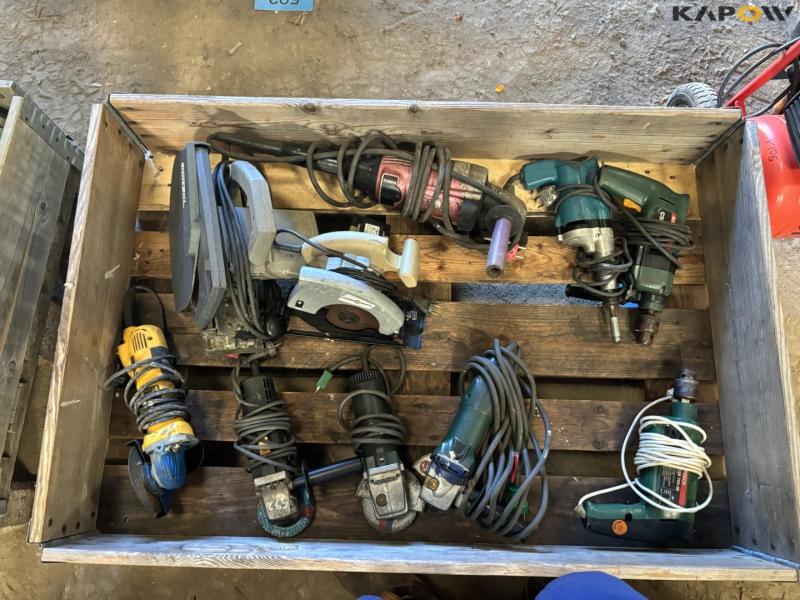Power tools and compressor 16
