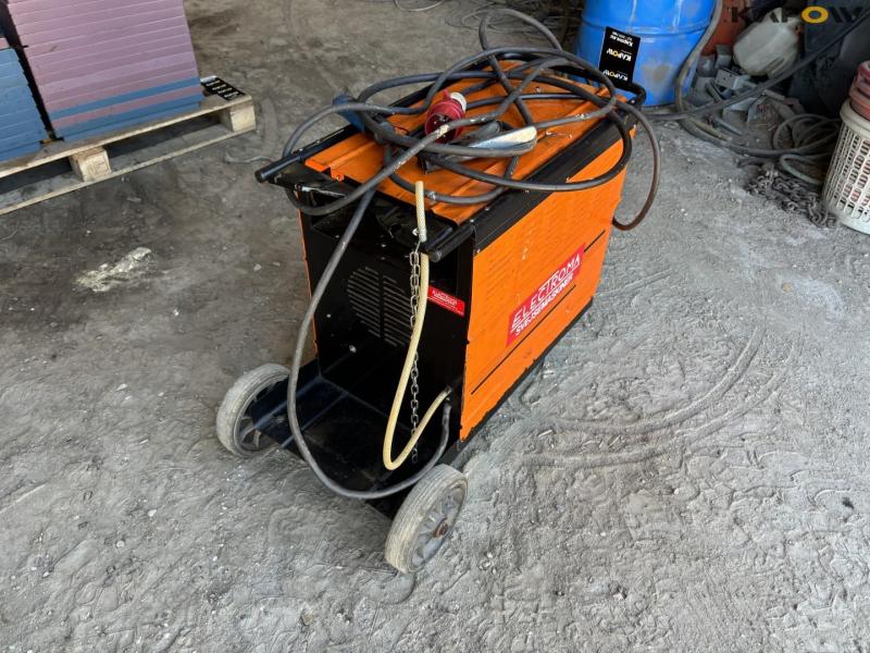 Electroma Maxima MIG 250 Welder 5