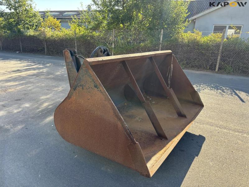 ELM HS 1220 truck bucket 3