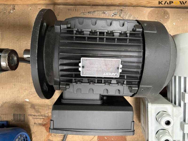 Electric motors 5 pcs. 11