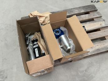 Electric motors/angle gears