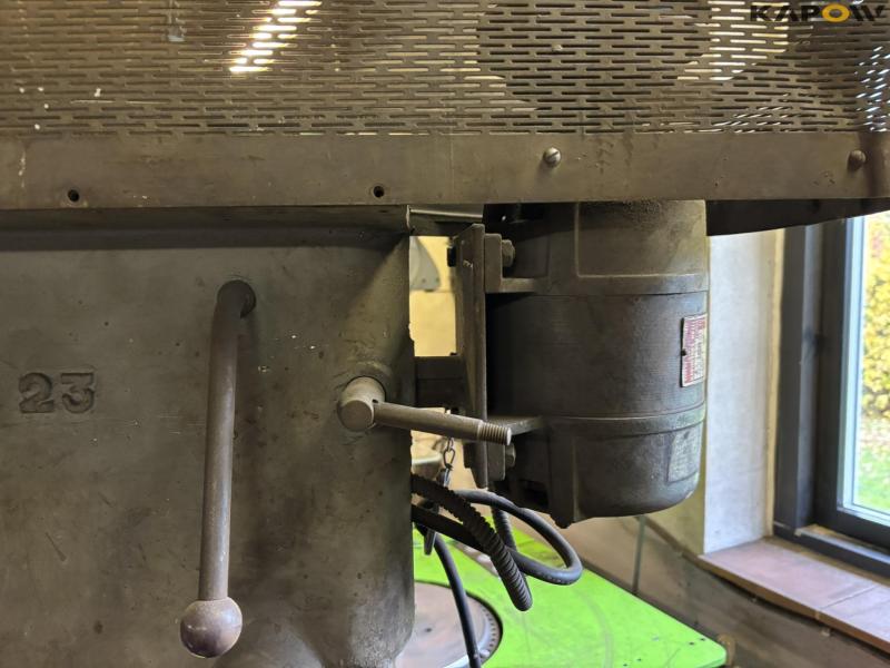 EMPERO 23 pillar drilling machine 12