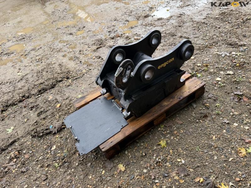 Engcon RF S80-CAT quick hitch 7