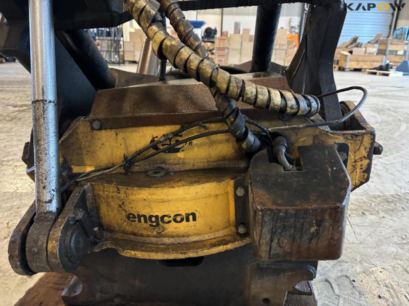 Engcon tiltrotator 12
