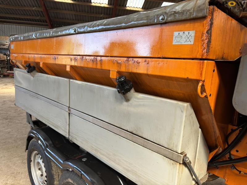 Epoke S2400 HS salt spreader 54