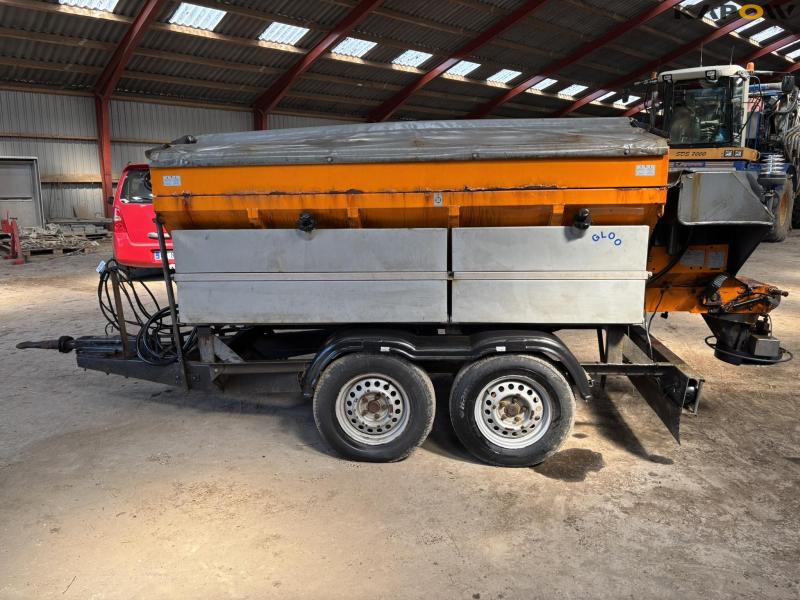Epoke S2400 HS salt spreader 8