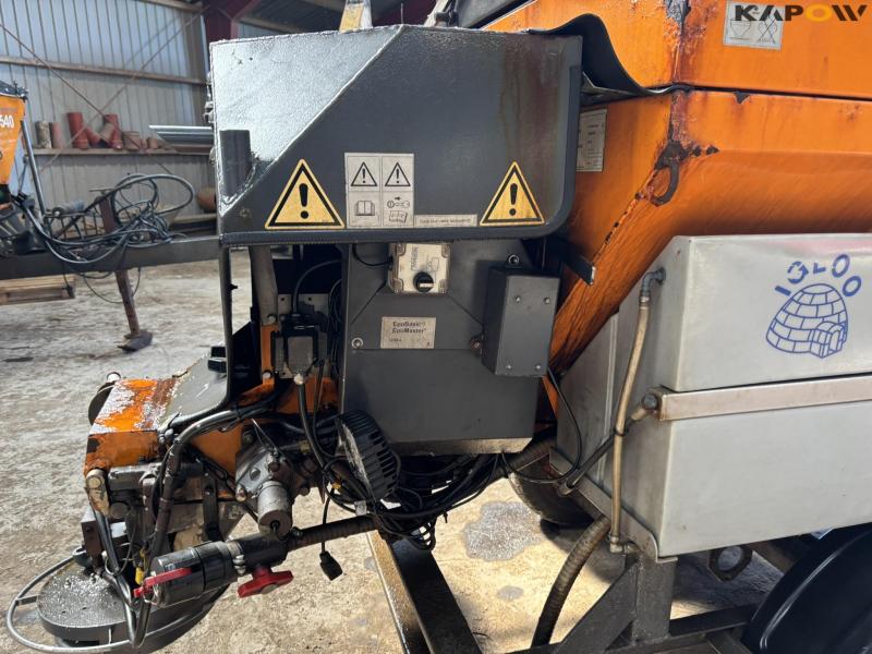 Epoke S2400 HS salt spreader 36