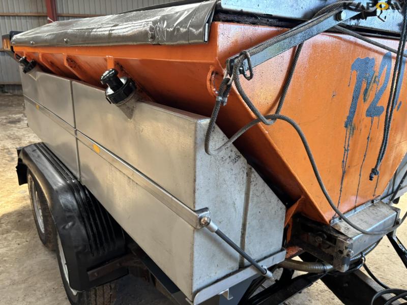 Epoke S2400 HS salt spreader 17