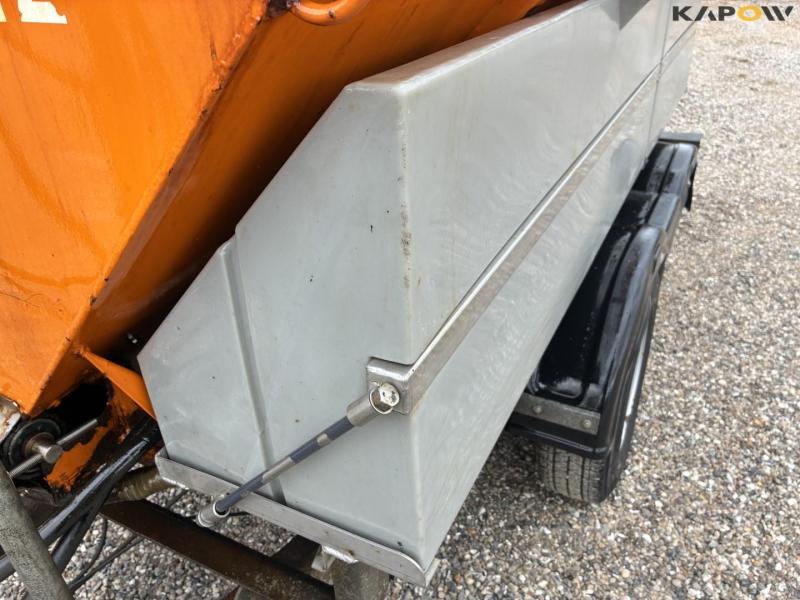 Epoke S2400 HS salt spreader 29