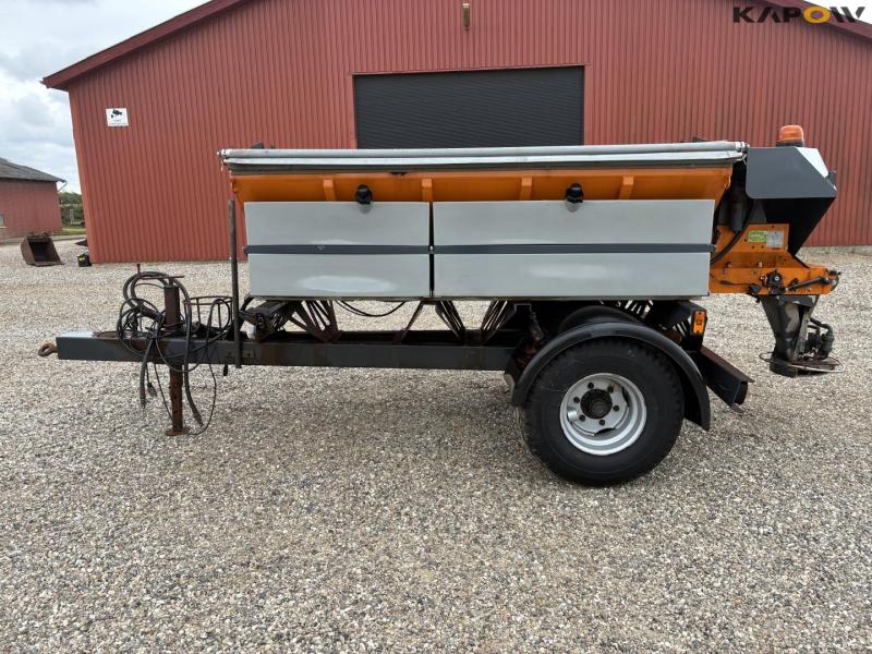 Epoke s2400 ts salt spreader 7