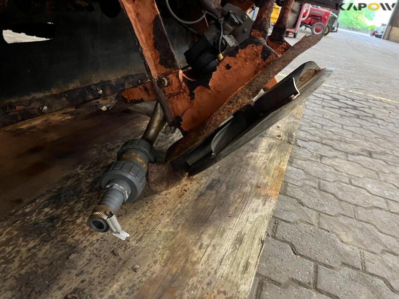 Epoch TP9k  salt spreader 23