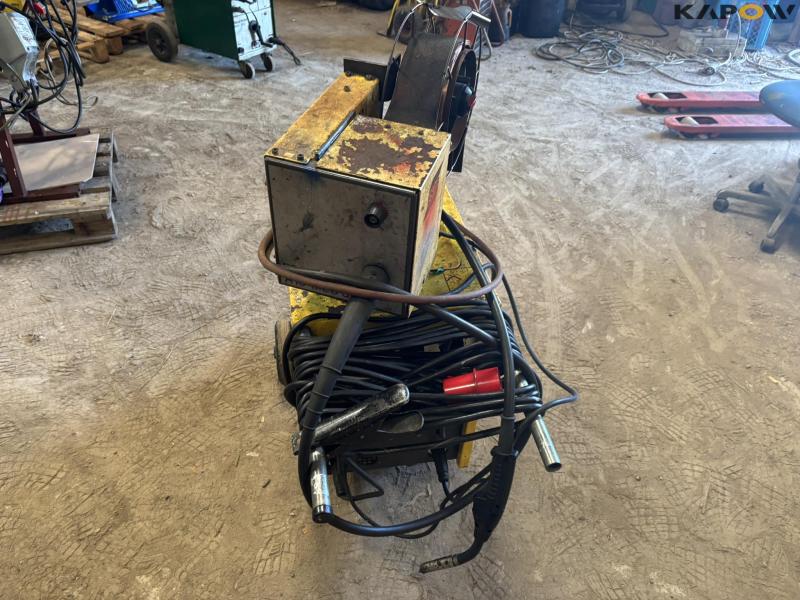 ESAB LDA 200 + A10-MEC 30 welder 2