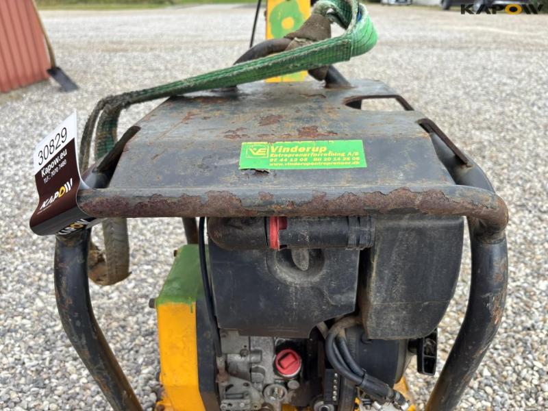 ESM VPR 60/39 He plate vibrator 16