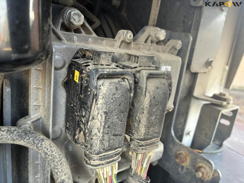 Eurotrac W12-MF skid steer loader 58