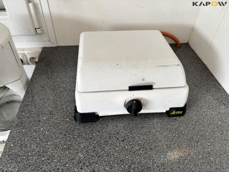 Eurowagon 1438-73 crew wagon 84