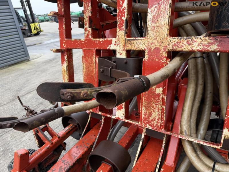 Evers Oldenburger BI-XL780 black soil injector. 41