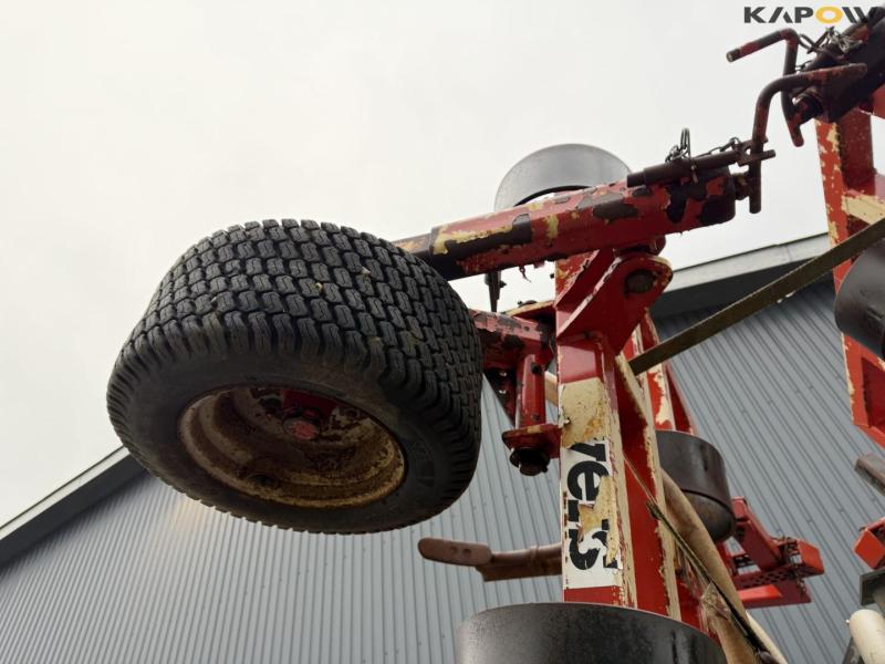 Evers Oldenburger BI-XL780 black soil injector. 49