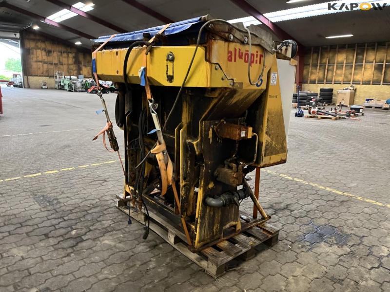 Falköping TC-05 Salt spreader 5