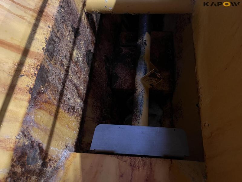 Falköping TC-05 salt spreader 18