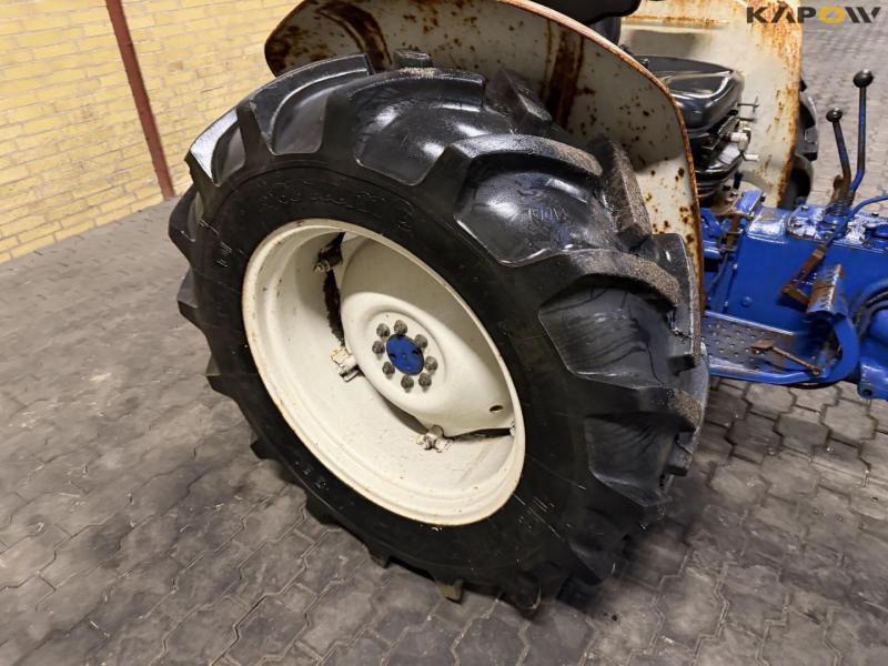 Farmtrac 545 DTC tractor 33