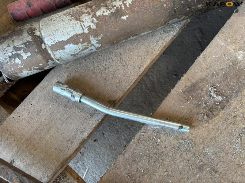 Grease and grease guns 8