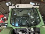 Fendt 516 Vario tractor with front loader 43