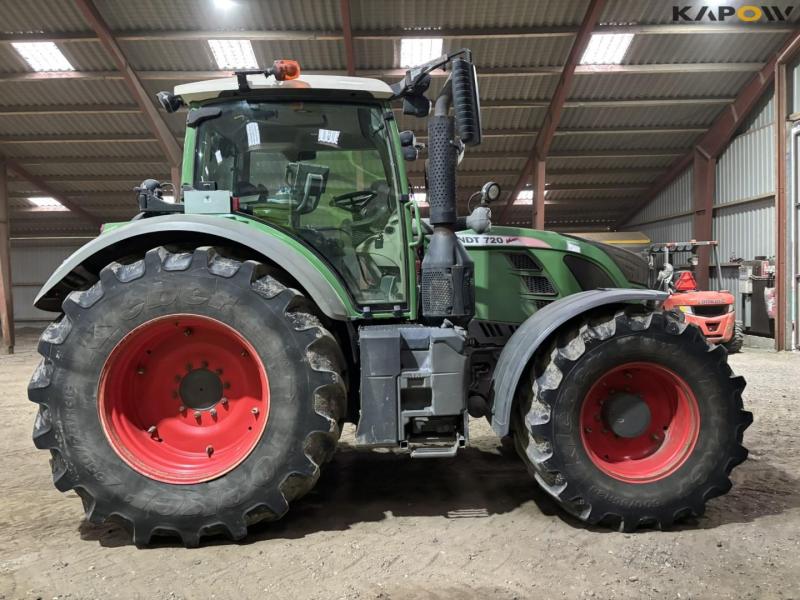 Fendt 720 Vario 4WD tractor 4