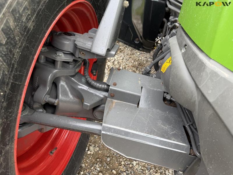 Fendt 828 vario tractor 21