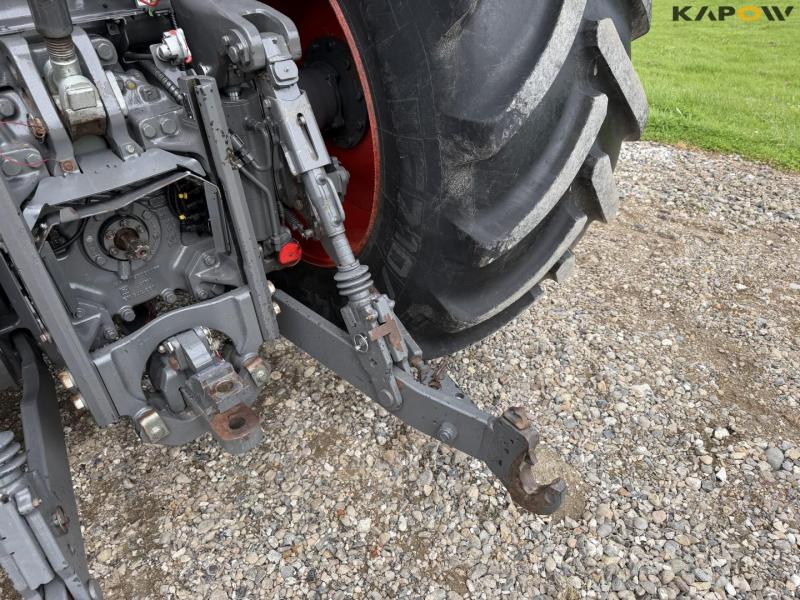 Fendt 828 vario tractor 36