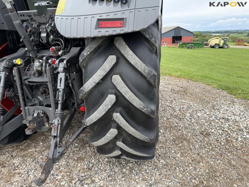 Fendt 828 vario tractor 93
