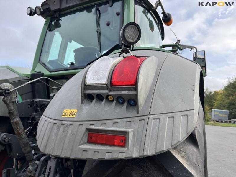 Fendt 828 vario tractor 28
