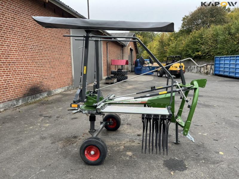 Fendt former 351 DN rake - New 4